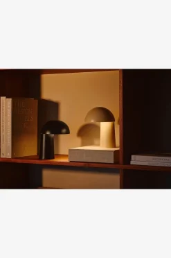 Design For The People Bordslampa Faye Portable