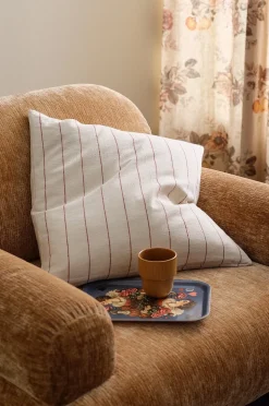 Ellos Home Kuddfodral Elly Thin Stripe i återvunnet halvlinne