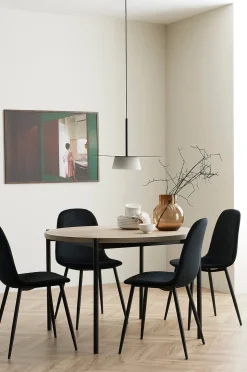 Ellos Home Matgrupp Gilda med 1 bord och 4 stolar