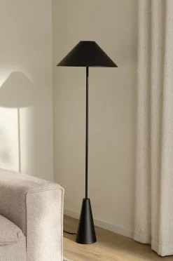 Globen Lighting Golvlampa Cannes