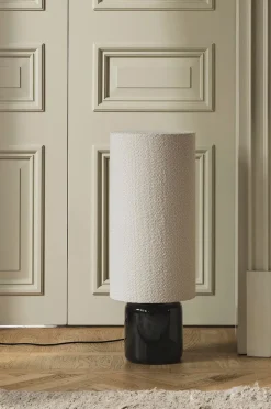 Globen Lighting Golvlampa Florian 30 Vit bouclé/beige