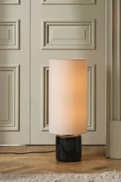 Globen Lighting Golvlampa Florian 30 Vit bouclé/beige