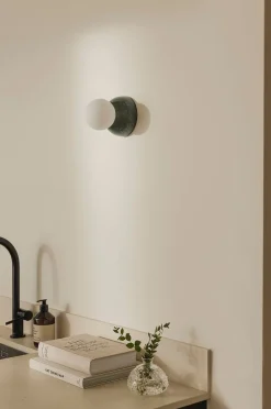 Globen Lighting Vägglampa/taklampa Torrano 13 IP44 Brunbetsad ek