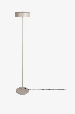 Leitmotiv Golvlampa Riqueza Palo