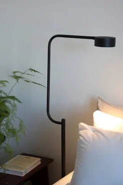 Markslöjd Golvlampa Hugo 1L