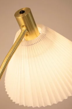 Markslöjd Golvlampa Mira 1L