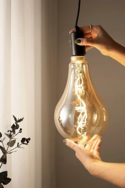 Markslöjd Ljuskälla Päron E27 4W Soft LED 168 mm