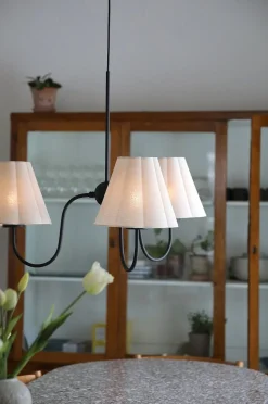 Markslöjd Taklampa Veya 3L