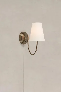 Markslöjd Vägglampa Amar