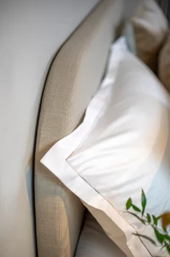 Mille Notti Sänggavel Bianca Linen