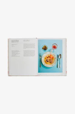 New Mags Coffee Table Book - Classic French Recipes