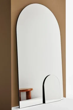 Pastill Uma Bold spegel 198x119 cm