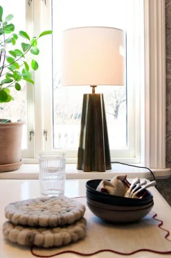 PR Home Lampfot Aira