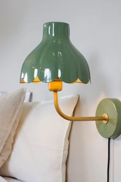 PR Home Vägglampa Wells