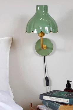 PR Home Vägglampa Wells